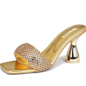 *NEW* Step Out In Style